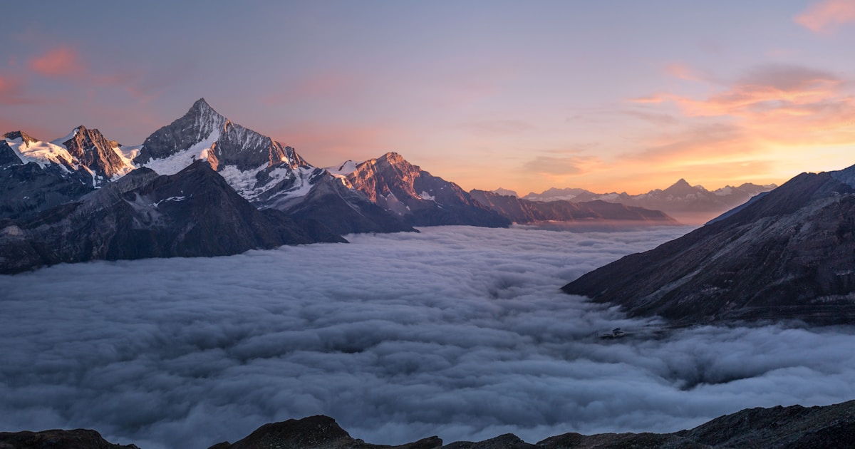 Persona sollevata dopo la cancellazione dei debiti